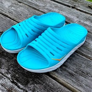 Hoka One-One Mens Size 13 Recovery Sandals